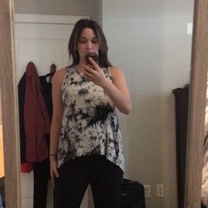 Tie dye tank top with keyhole back!